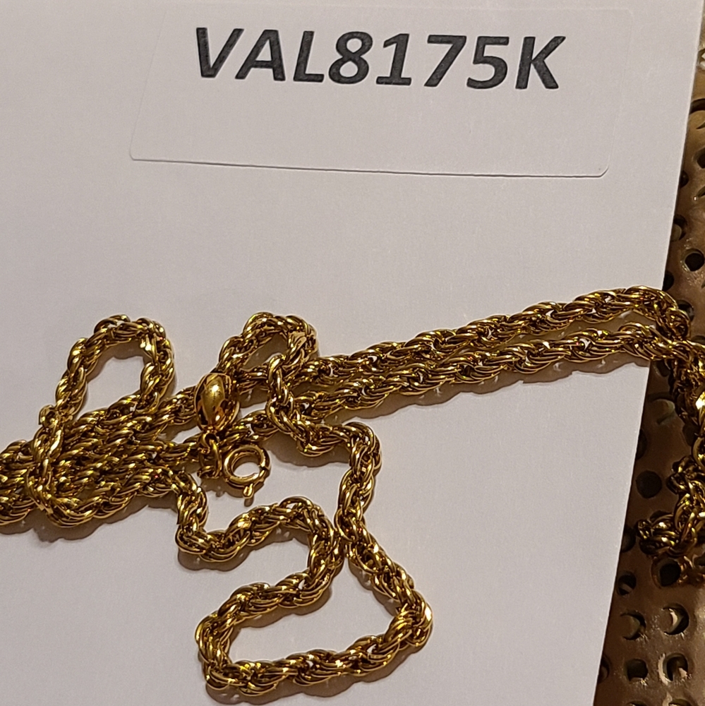 Gold Rope Chain - Picture 16 of 16